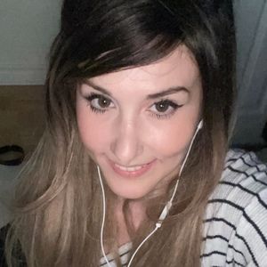 Meet your Posher, Lena